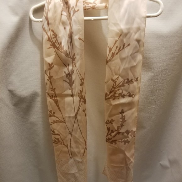 2 earth-tone polyester scarves- a Symphony and an Isabella - Picture 8 of 13